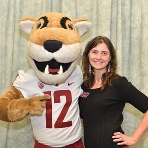 Meet your Posher, Angela